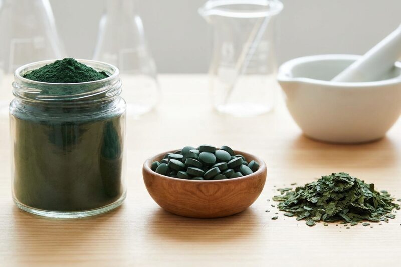Spirulina – co to jest, właściwości, działanie i jaką wybrać?